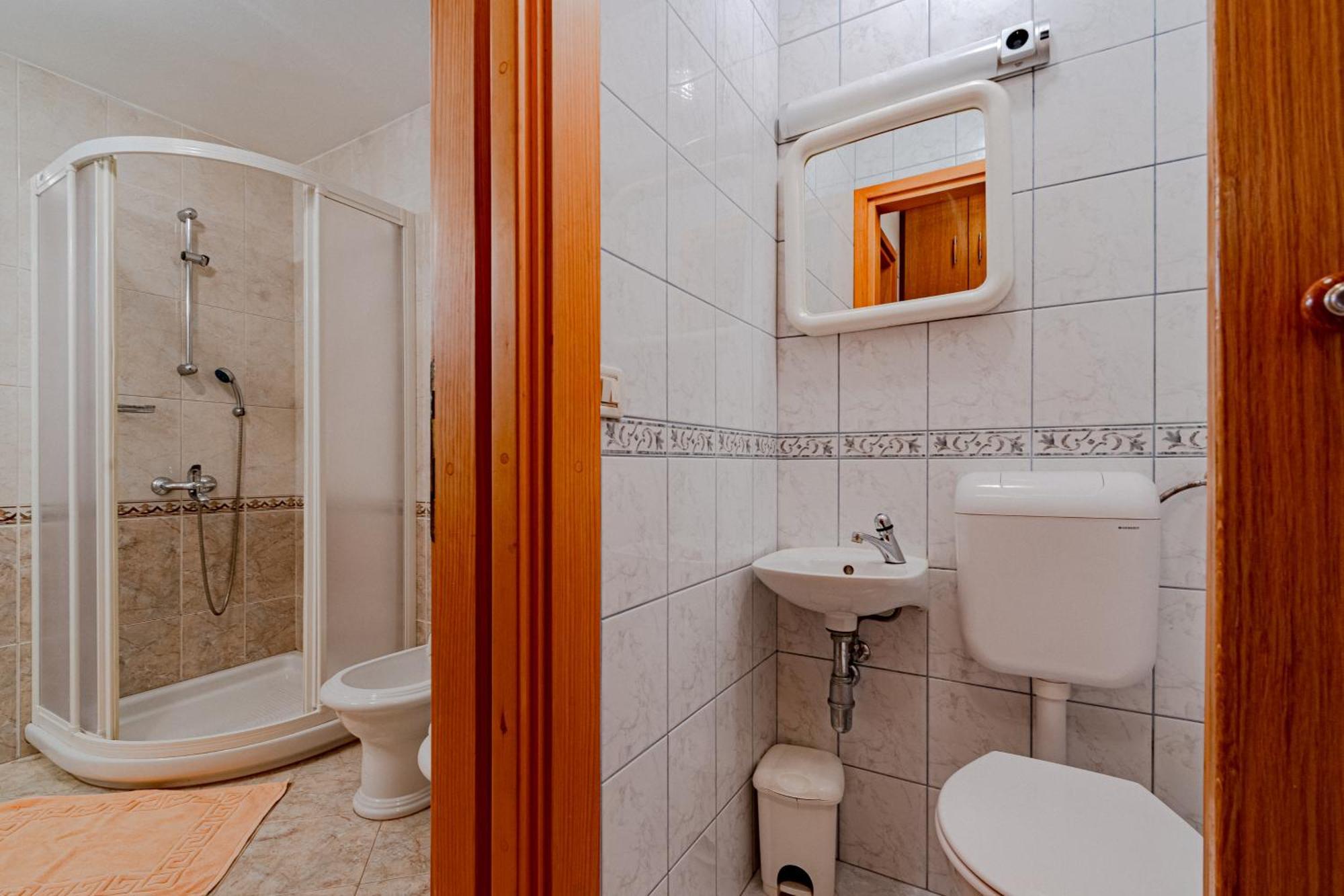 Apartment Ruzica Zrnovo Ngoại thất bức ảnh